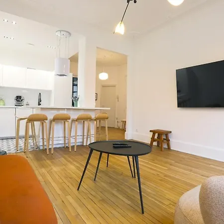 Le Chaleureux De Medreville - 6pers - 3chambres - 4lits - Terrasse * 南锡