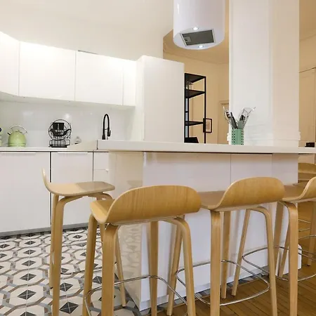 Apartment Le Chaleureux De Medreville - 6pers - 3chambres - 4lits - Terrasse Nancy