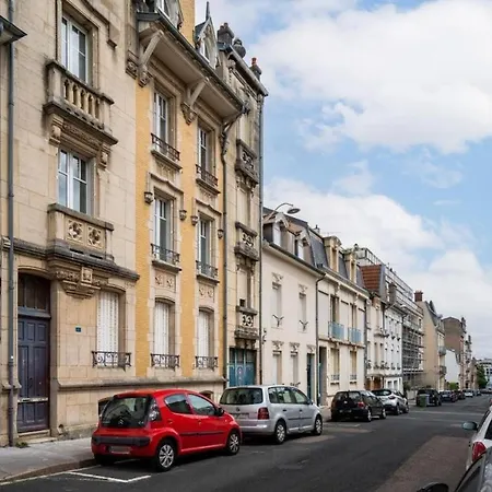 Le Chaleureux De Medreville - 6pers - 3chambres - 4lits - Terrasse 公寓