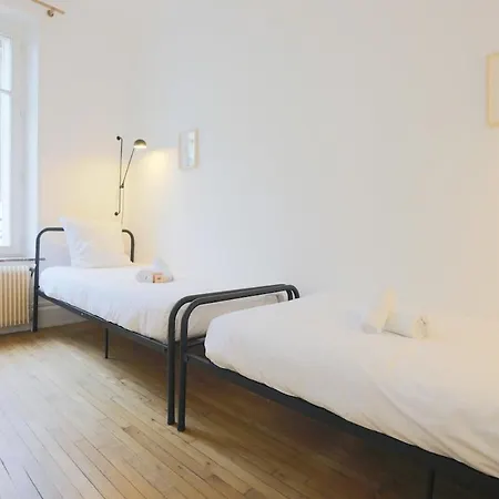 Le Chaleureux De Medreville - 6pers - 3chambres - 4lits - Terrasse 公寓 *